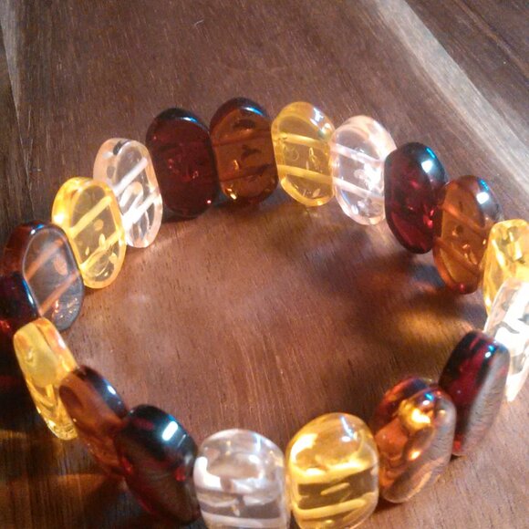 Multi-Color Simulated Amber Block Bead Stretch Bracelet - Picture 3 of 11